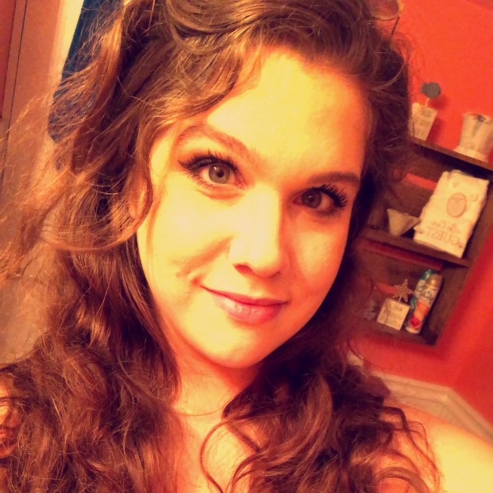 Meet your Posher, Brandi